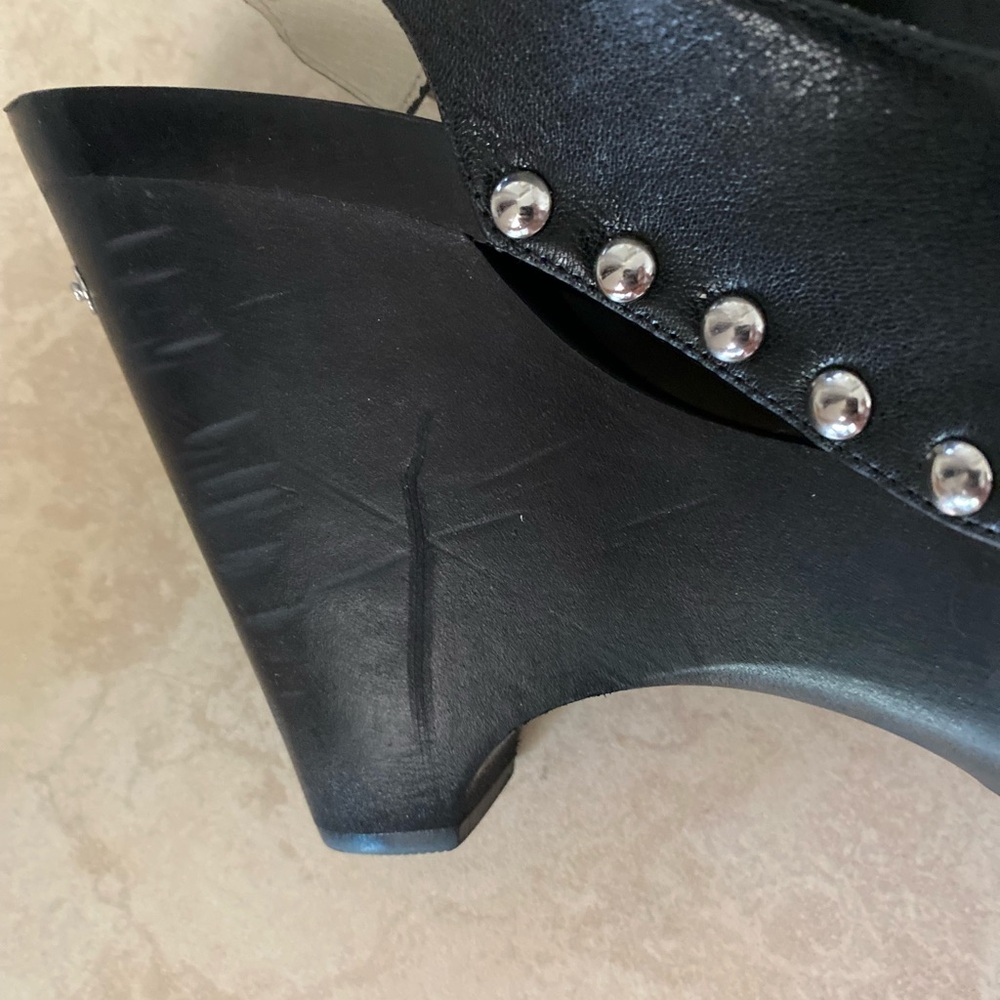 ⭐️ Sold Michael Kors charm sling platform black sandals size 11 - Picture 2 of 11